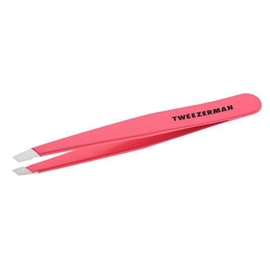 Tweezerman Slant Tweezer - Geranium hos parfumerihamoghende.dk 