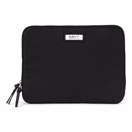 Day Gweneth Folder 13 - Black hos parfumerihamoghende.dk