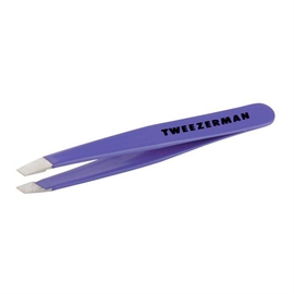 Tweezerman Mini Slant Tweezer - Blooming Lilac  hos parfumerihamoghende.dk 