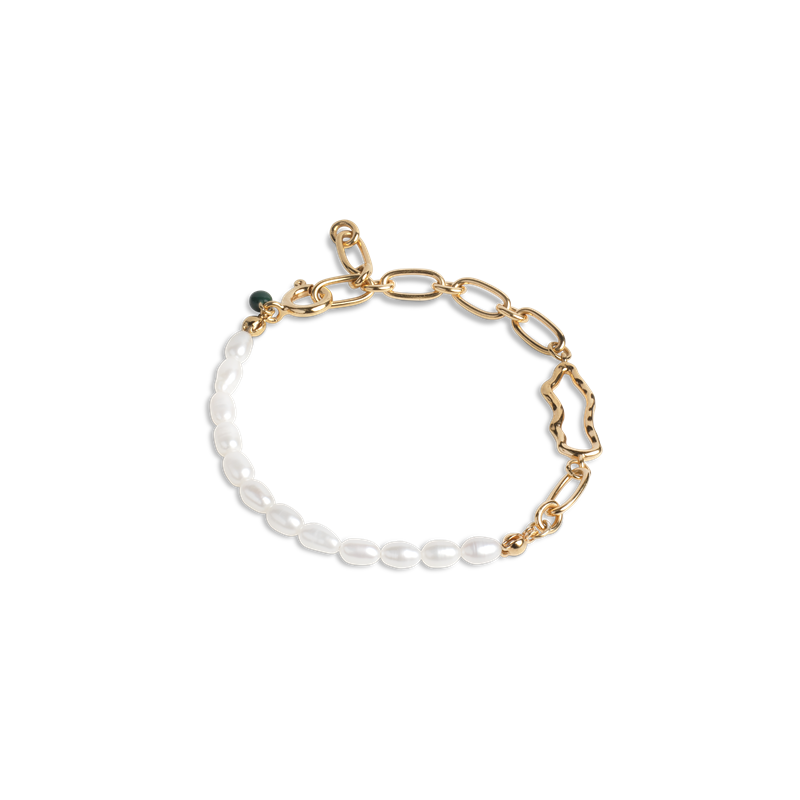 ENAMEL Copenhagen Isla Bracelet - Pearl hos parfumerihamoghende.dk 