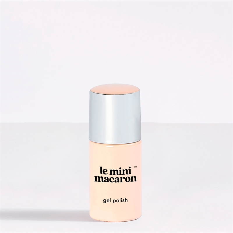 Le Mini Macaron Gel Neglelak - Oat Milk 8,5 ml hos parfumerihamoghende.dk 