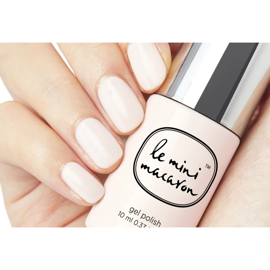 Le Mini Macaron Gel Neglelak - Coconut Yogurt 10 ml hos parfumerihamoghende.dk