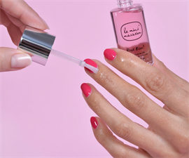 Le Mini Macaron Nail & Cuticle Oil 10 ml hos parfumerihamoghende.dk