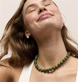 Soï Copenhagen Faro Southern Jade Krystal Halskæde hos parfumerihamoghende.dk 