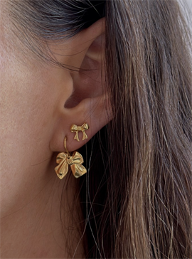 Pico Bow Petite Ørestikker hos parfumerihamoghende.dk 