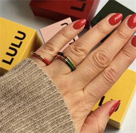 LULU Copenhagen Double Color Ring Gold Retro Dark Blue hos parfumerihamoghende.dk 