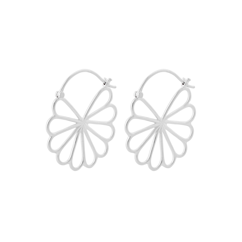 Pernille Corydon Large Bellis Earrings 30 mm hos parfumerihamoghende.dk 