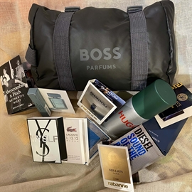 Hugo Boss Sæt - Deo og Toilettaske