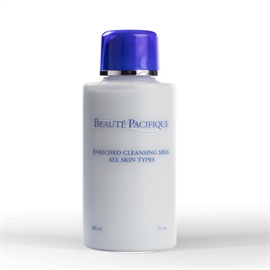 Beauté Pacifique - Rensemælk Til Alle Hudtyper 200 ml