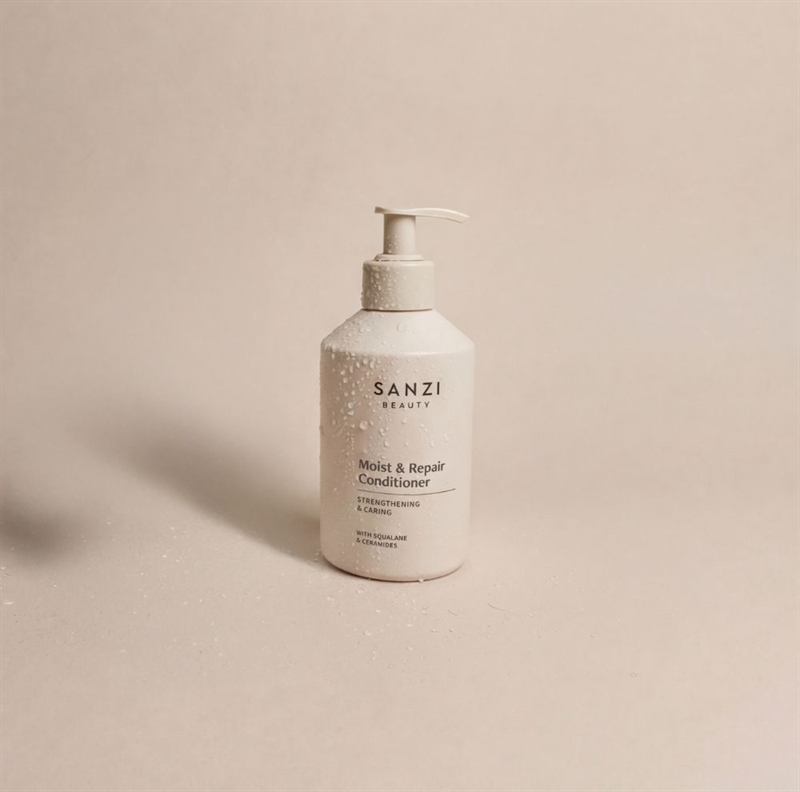 Sanzi Beauty Moist & Repair Conditioner 300 ml hos parfumerihamoghende.dk 