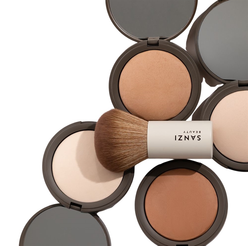 SANZI Beauty Silky Baked Powder hos parfumerihamoghende.dk 