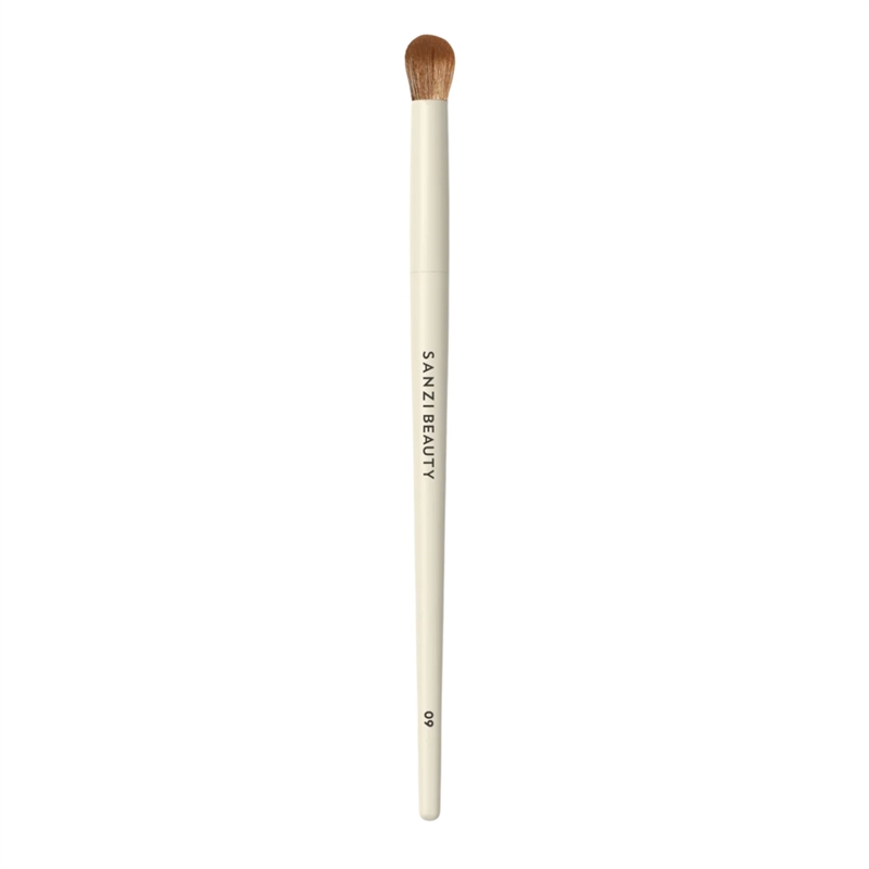 Sanzi Blending Brush 09 hos parfumerihamoghende.dk 