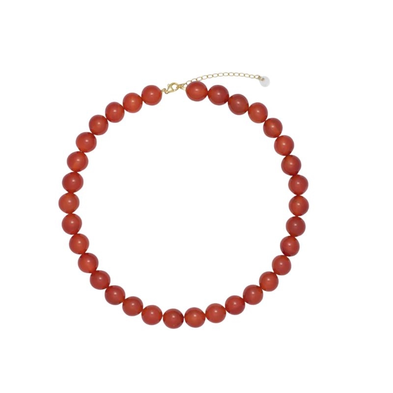 Soi Faro Rød Jade Halskæde hos parfumerihamoghende.dk 